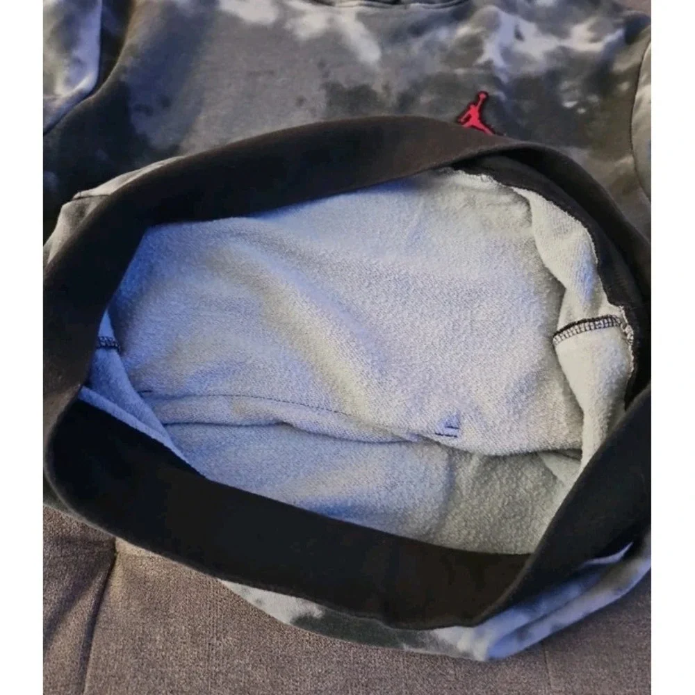 Nike Jordan Essentials‎ Smoke Dye Pullover Hoodie Youth Size XL
